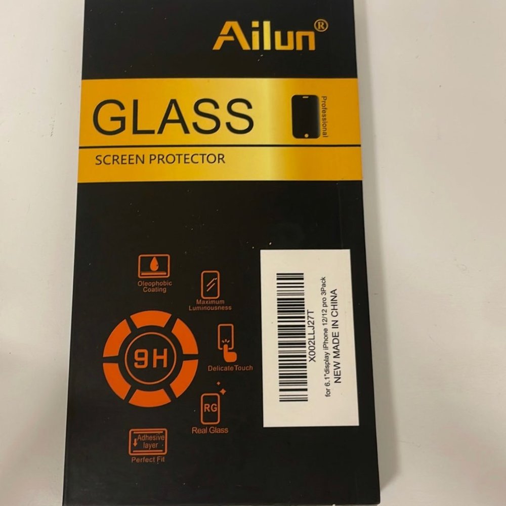 Screen Protector Unopened/Never Used - Picture 9 of 9